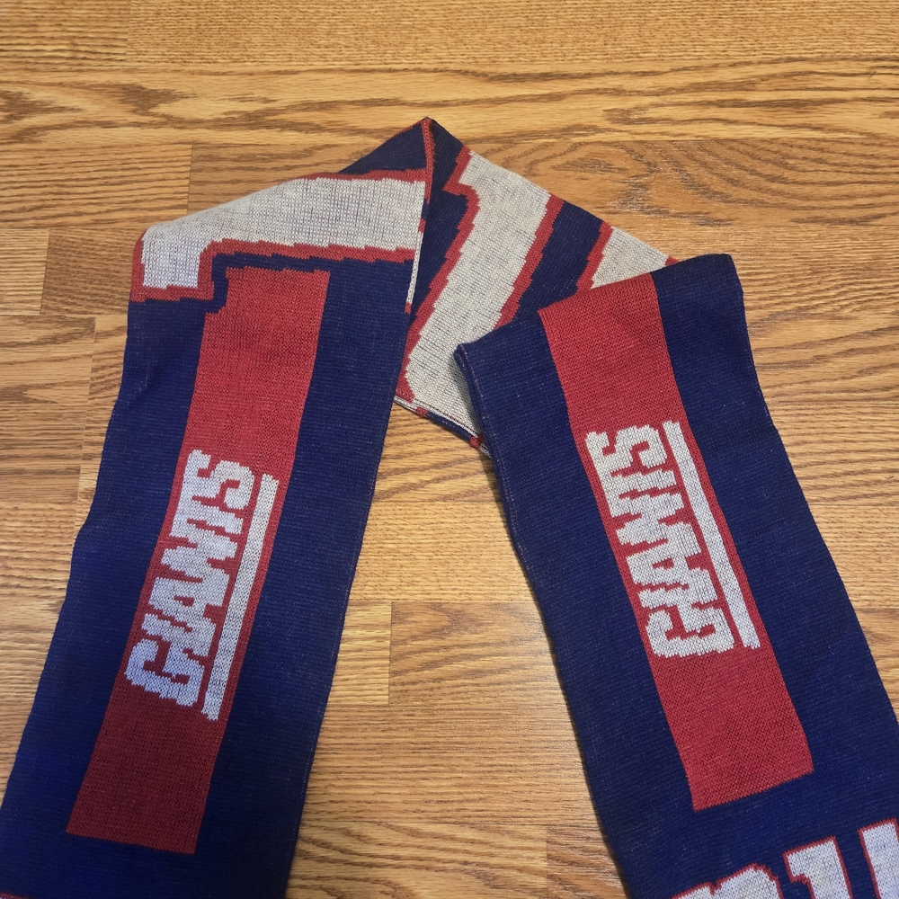 Forever Collectibles Blue And Red Scarf View 3